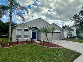 8037 MOCCASIN TRAIL DRIVE, Riverview, FL 33578