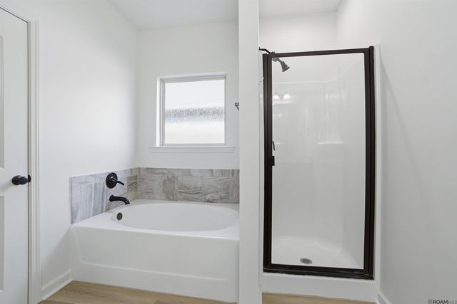 43104 Pineside Ave, Prairieville, LA 70769