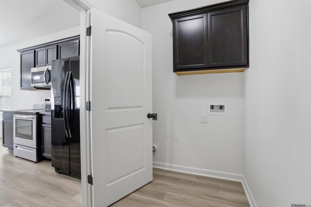 43104 Pineside Ave, Prairieville, LA 70769