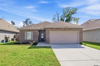43104 Pineside Ave, Prairieville, LA 70769