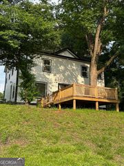 731 N Jefferson Street NE, Milledgeville, GA 31061