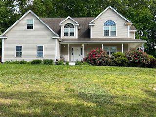 10 Keneson St 1, Billerica, MA 01821