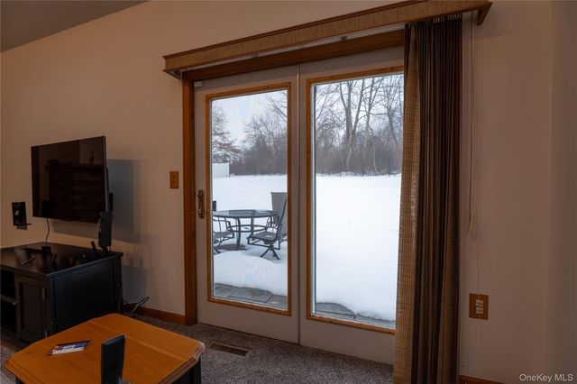 13 Bray Farm Lane, Wappingers Falls, NY 12590