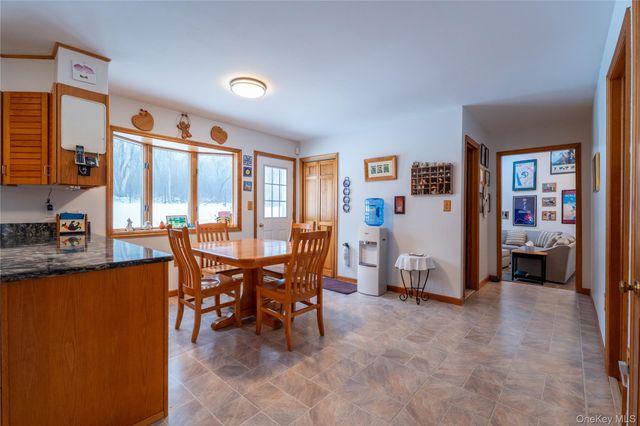 13 Bray Farm Lane, Wappingers Falls, NY 12590