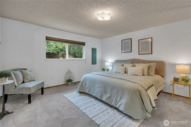 29939 56th Place S, Auburn, WA 98001