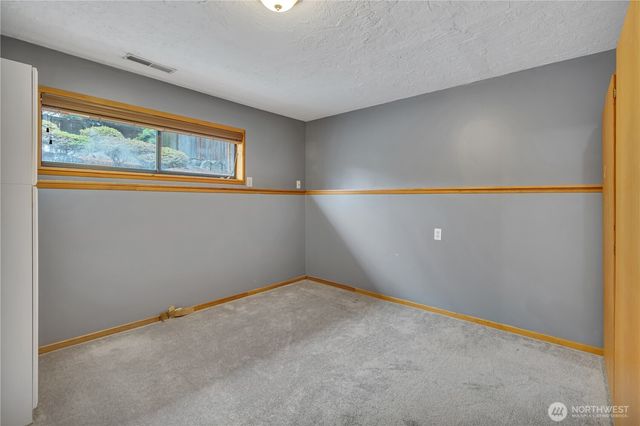 29939 56th Place S, Auburn, WA 98001