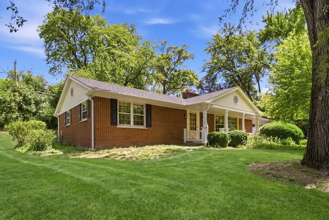 237 Beachview Lane, North Barrington, IL 60010