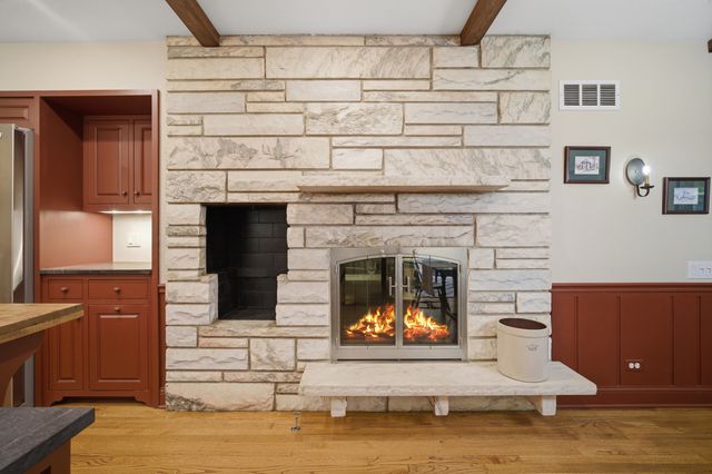 237 Beachview Lane, North Barrington, IL 60010