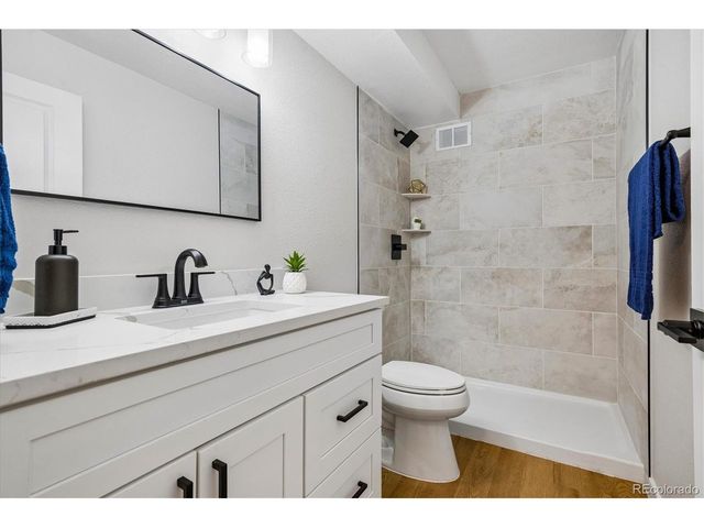 605 S Alton Way 12A, Denver, CO 80247