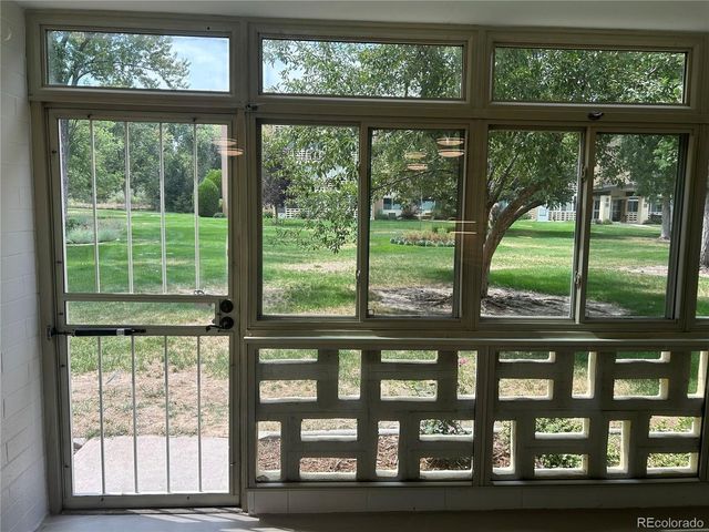 605 S Alton Way 12A, Denver, CO 80247