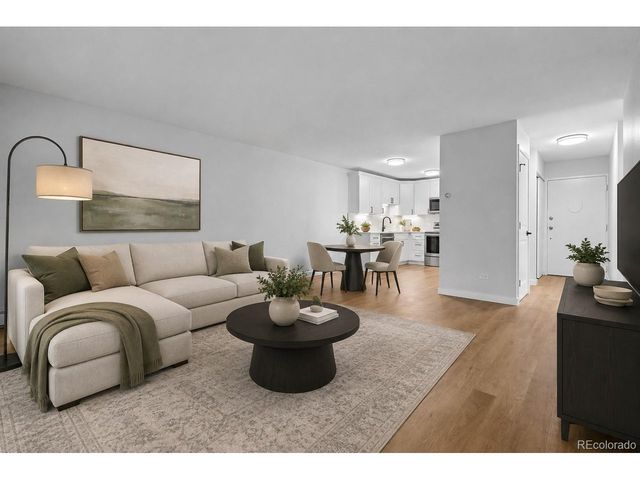 605 S Alton Way 12A, Denver, CO 80247