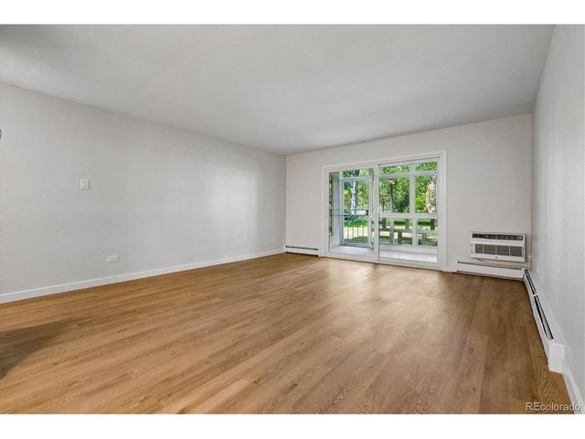 605 S Alton Way 12A, Denver, CO 80247