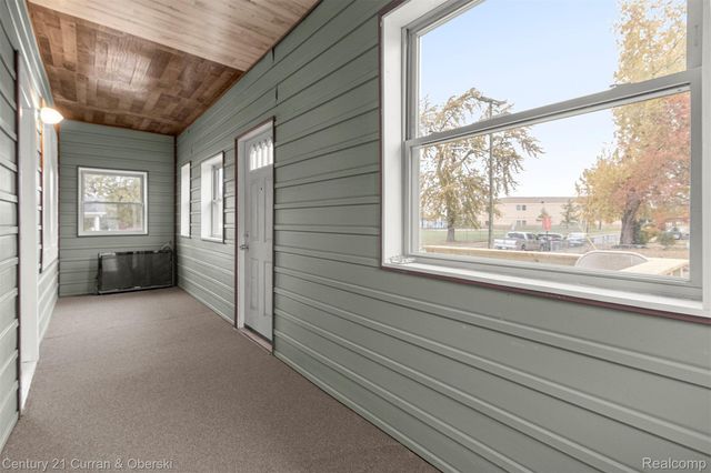 239 White Street, Ecorse, MI 48229