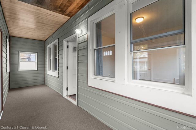 239 White Street, Ecorse, MI 48229