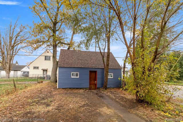 239 White Street, Ecorse, MI 48229