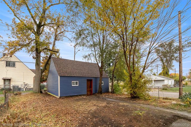 239 White Street, Ecorse, MI 48229