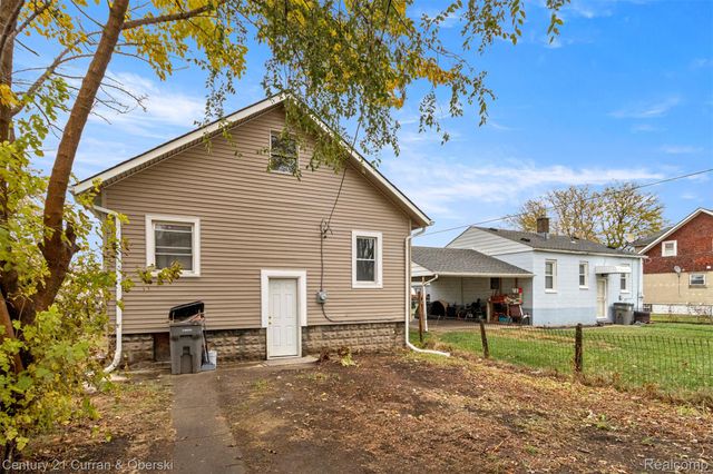 239 White Street, Ecorse, MI 48229