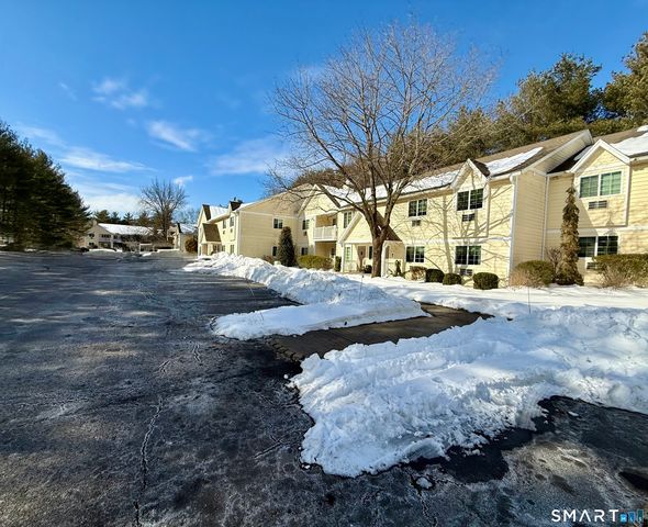 2955 Madison Avenue APT 4, Bridgeport, CT 06606