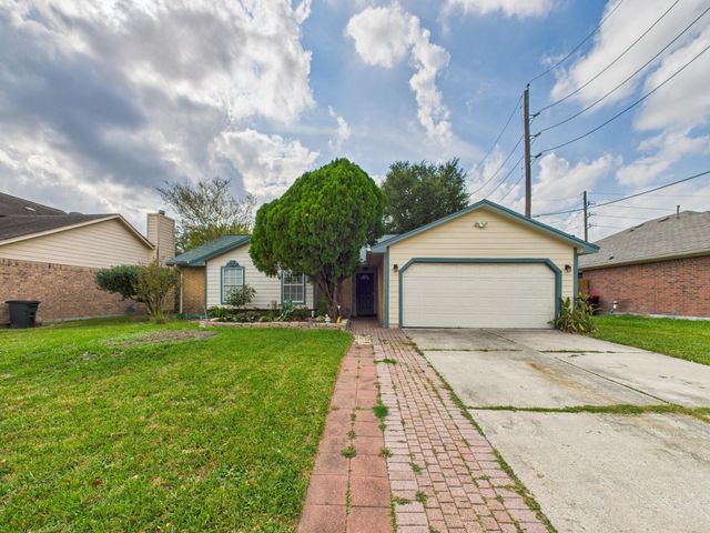 16207 N Meadow Drive, Houston, TX 77073