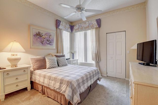 7725 Rockford Road, Boynton Beach, FL 33472