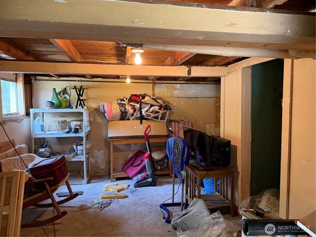 4143 W E Street, Bremerton, WA 98312