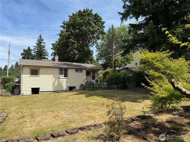 4143 W E Street, Bremerton, WA 98312