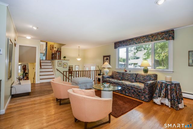 107 Northbrook Drive, West Hartford, CT 06117