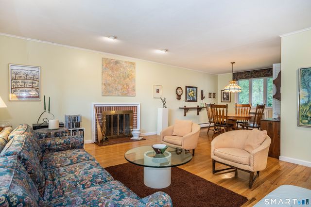 107 Northbrook Drive, West Hartford, CT 06117
