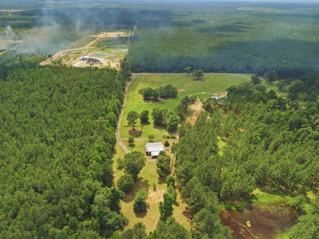 Panhandle Rd, Dequincy, LA 70633