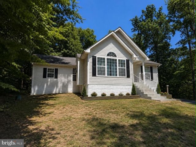 241 LAND OR DR, Ruther Glen, VA 22546