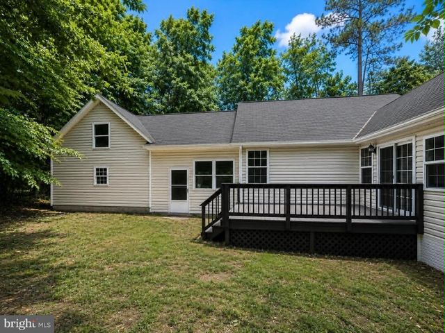 241 LAND OR DR, Ruther Glen, VA 22546