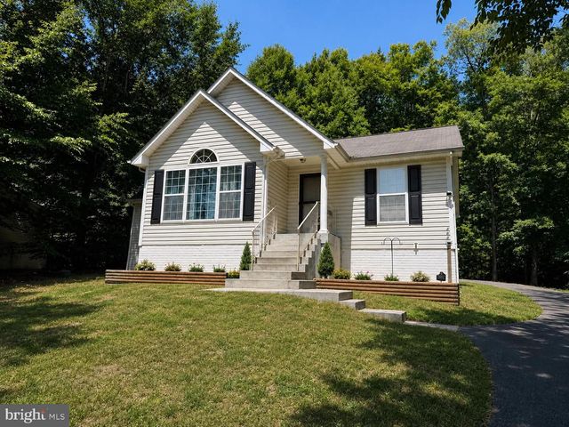 241 LAND OR DR, Ruther Glen, VA 22546