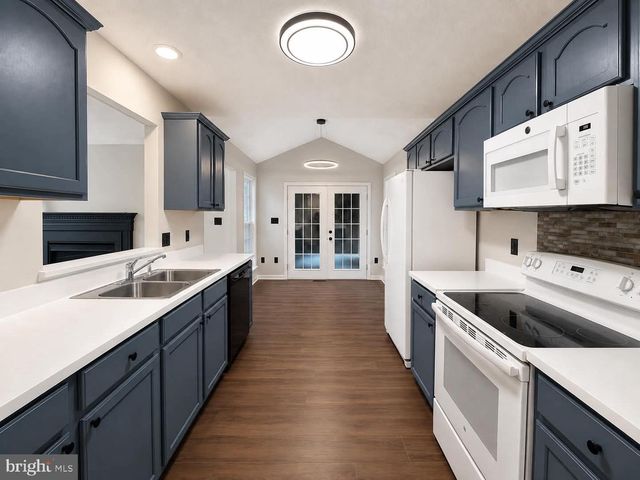 241 LAND OR DR, Ruther Glen, VA 22546
