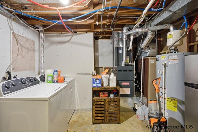3552 CONCORD RD, Cheyenne, WY 82001