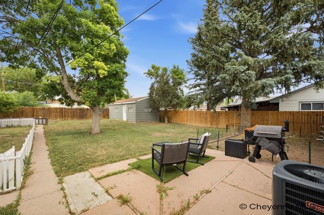 3552 CONCORD RD, Cheyenne, WY 82001