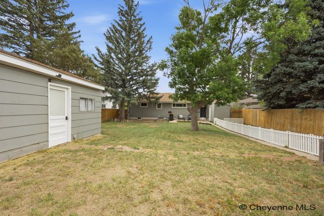 3552 CONCORD RD, Cheyenne, WY 82001
