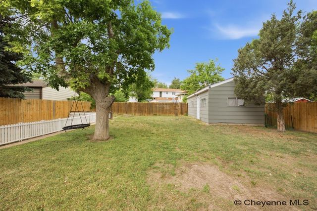 3552 CONCORD RD, Cheyenne, WY 82001