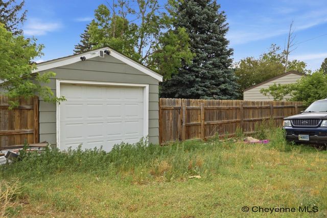 3552 CONCORD RD, Cheyenne, WY 82001