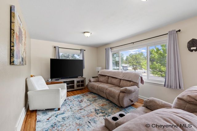 3552 CONCORD RD, Cheyenne, WY 82001
