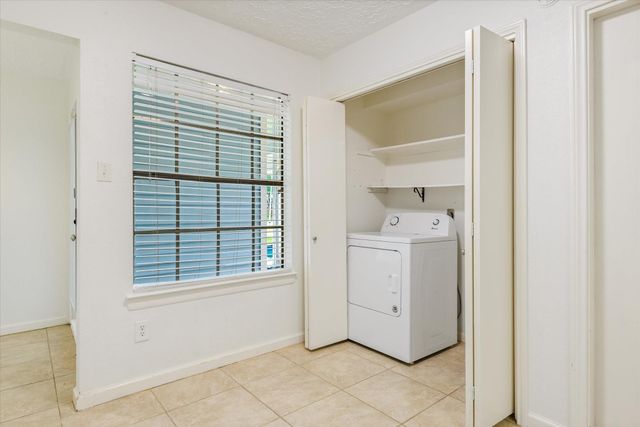 604 Spring Breeze Street, League City, TX 77573