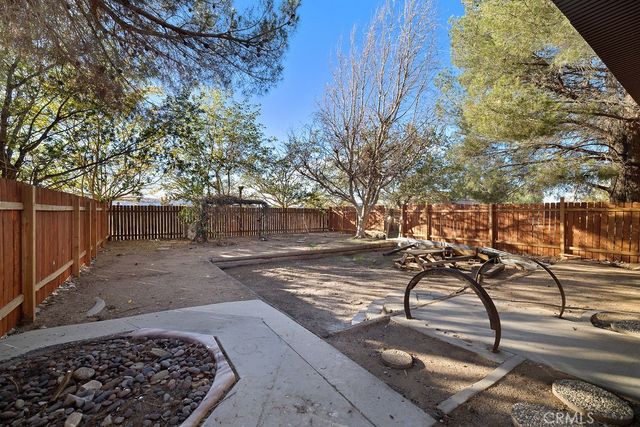 40721 25th W, Palmdale, CA 93551