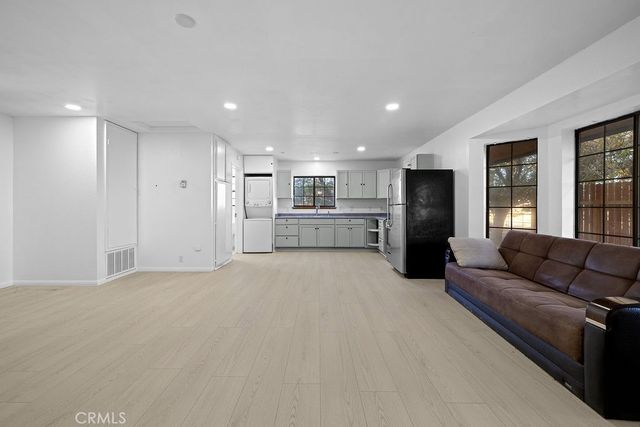 40721 25th W, Palmdale, CA 93551