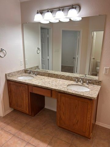 201 Old Settlers Trail, Waxahachie, TX 75167