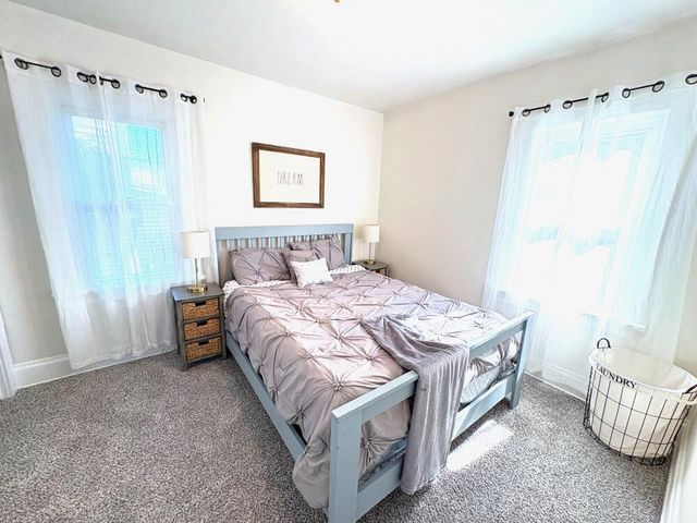 6623 33rd AVENUE, Kenosha, WI 53142