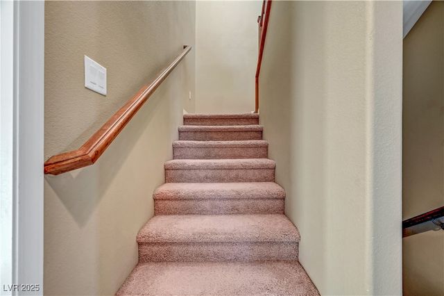 11420 Ogden Mills Drive 101, Las Vegas, NV 89135