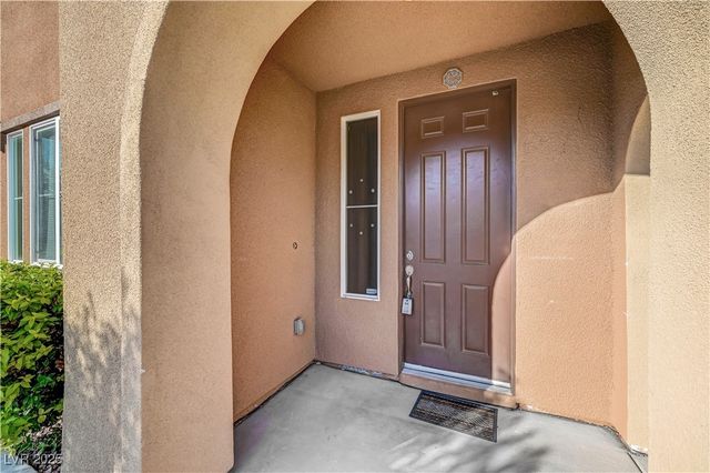 11420 Ogden Mills Drive 101, Las Vegas, NV 89135