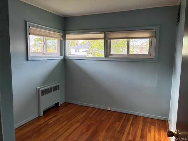 1474 Stephen Marc Lane, East Meadow, NY 11554