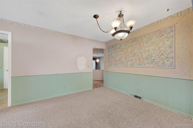 20307 Edmunton Street, St. Clair Shores, MI 48080