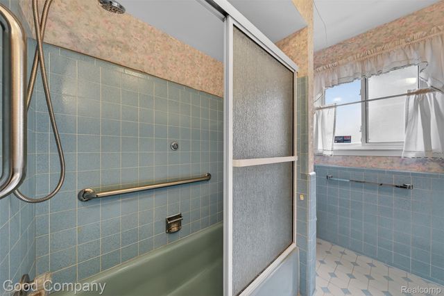 20307 Edmunton Street, St. Clair Shores, MI 48080
