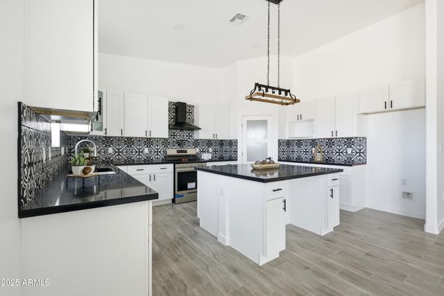 5848 N 382ND Lane, Tonopah, AZ 85354